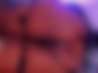 Live cam show with emiilyrosee - Red Hair on intimatelivegirls.com