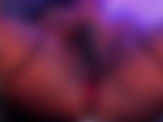 emiilyrosee's Live Sex Cam Show