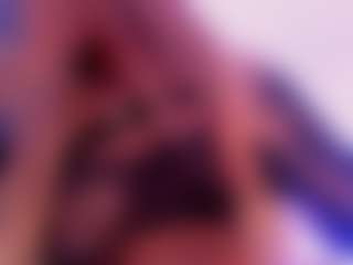 Live cam show with emiilyrosee - Red Hair on milfzrlive.com