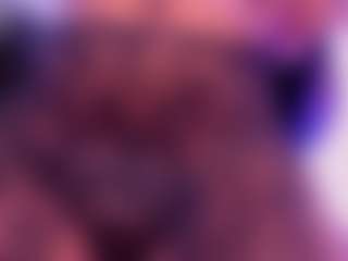 Live cam show with emiilyrosee - Public Ebony on EXY