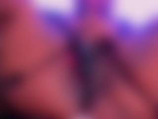 Show live cam dengan emiilyrosee - Solo di Camsoda