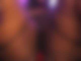 emiilyrosee's Live Sex Cam Show