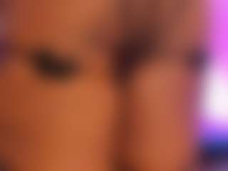 emiilyrosee's Live Sex Cam Show