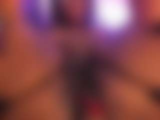 emiilyrosee's Live Sex Cam Show