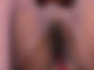 emiilyrosee's Live Sex Cam Show