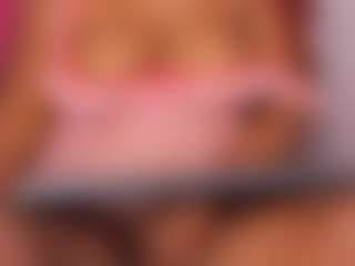 emiilyrosee's Live Sex Cam Show