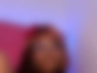 emiilyrosee's Live Sex Cam Show