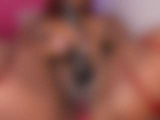 emiilyrosee's Live Sex Cam Show