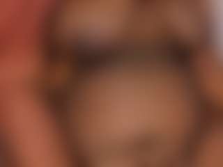 Live cam show with emiilyrosee - Solo on Streamer API