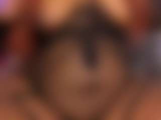 Live cam show with emiilyrosee - Red Hair Lush on AdultVida.com