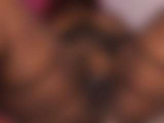 Live cam show with emiilyrosee - Black Lush on Porn Luv