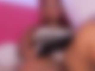 Live cam show with emiilyrosee - Red Hair HD on Camiplay Live