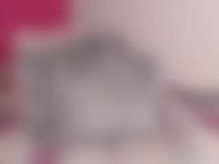 Live cam show with emiilyrosee - Red Hair on madthumbs