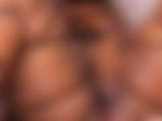 emiilyrosee's Live Sex Cam Show