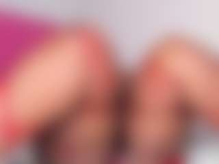 emiilyrosee's Live Sex Cam Show