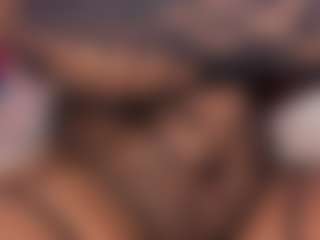 emiilyrosee's Live Sex Cam Show