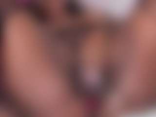 Live cam show with emiilyrosee - Camel Toe on Taboo Cams XXX