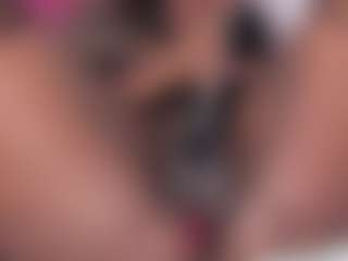 emiilyrosee's Live Sex Cam Show