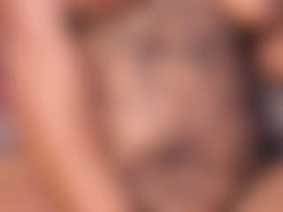 Live cam show with emiilyrosee - Hairy Pussy on CamwithHer