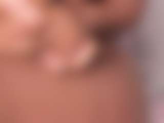 emiilyrosee's Live Sex Cam Show