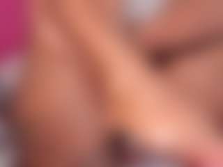emiilyrosee's Live Sex Cam Show