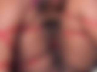 emiilyrosee's Live Sex Cam Show