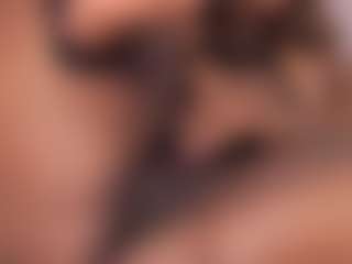 emiilyrosee's Live Sex Cam Show