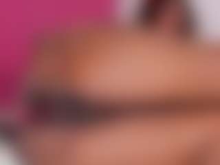Live cam show with emiilyrosee - Natural on Camsoda
