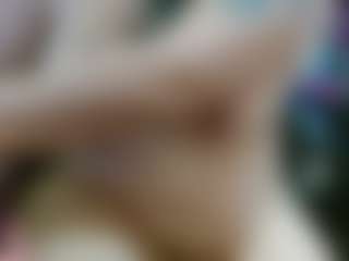 Live cam show with elektra323 - Granny MILF on Camiplay Live