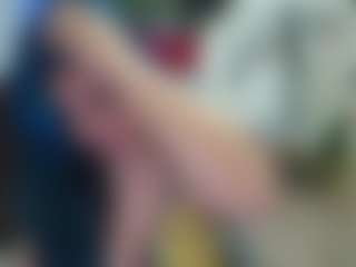 elektra323's Live Sex Cam Show