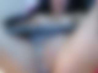 Live cam show with elektra323 - Smoking on instabang