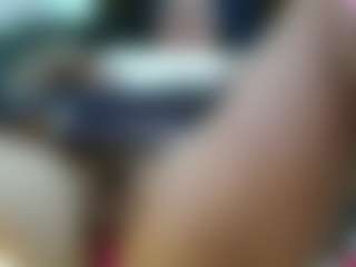 elektra323's Live Sex Cam Show