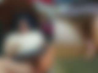 elektra323's Live Sex Cam Show