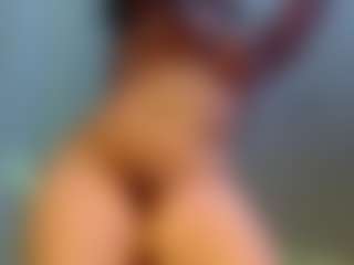 elektra323 MILF webcam performer live streaming