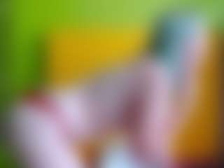 Live cam show with Roxy - Full Nudity on Camsoda