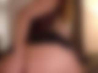 Live cam show with Paulandreacampo - Bedroom on Camsoda