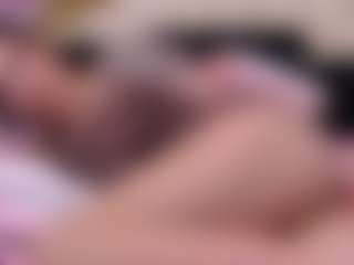 Live cam show with HessaHessy - Teen (18+) on Camsoda