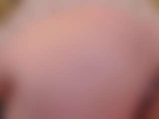 Live cam show with HessaHessy - Brown Hair MILF on Camsoda