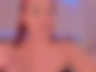 Live cam show with JULIETA - Lovense on live18s.com