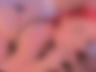 Live cam show with JULIETA - HD on xDating