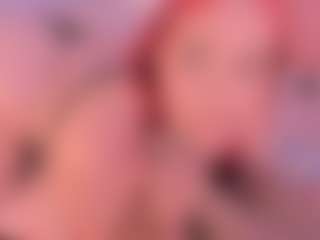 Live cam show with JULIETA - Teen (18+) on xDating