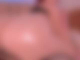 Live cam show with JULIETA - Curvy on 1on1-livenow