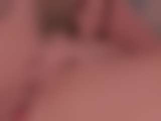 Live cam show with JULIETA - Squirt on CamClone