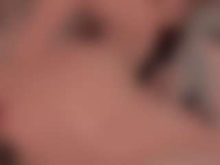 Live cam show with JULIETA - Tight on Big Tits