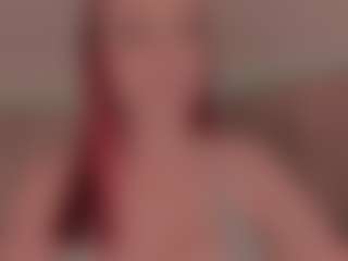 Live cam show with JULIETA - Brown Eyes Teen (18+) on Cam Slut