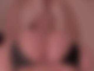 Live cam show with JULIETA - Sexwebcam Lovense on Camsoda