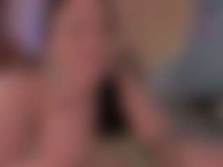 Live cam show with JULIETA - Brown Eyes on SxyPornLive