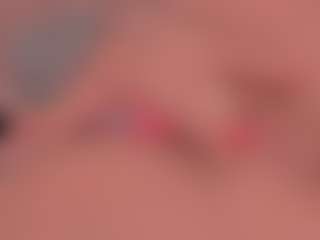 Live cam show with JULIETA - Brown Eyes Toys on sexylive.show