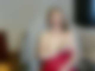 Live cam show with EvaMoon222 - Spank on Hubzter Live