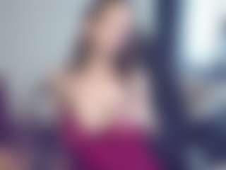 Live cam show with EvaMoon222 - Green Eyes on slutload